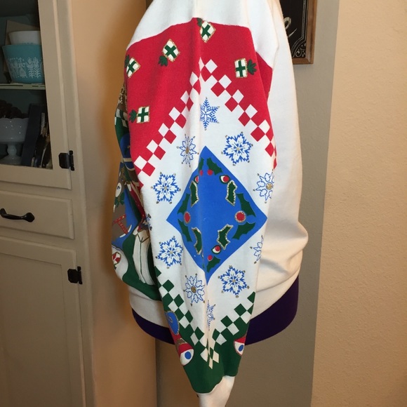 Vintage Cabin Creek Ugly Christmas Sweatshirt - Picture 2 of 7